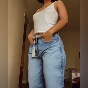 Good American Good 90’s Relaxed Jeans in Indigo349 (discontinued)